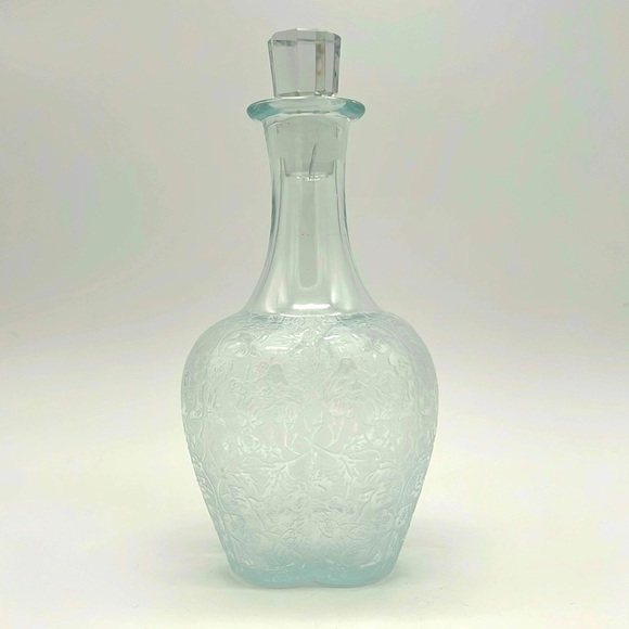 Vintage Paden City Glass Spring Orchard Decanter Frosted and Etched 4 Lobe c1930 - Picture 3 of 12